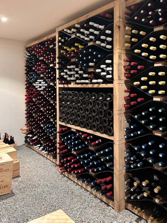 Armoire à vin - mobilier froid pour vins: conception sur mesure